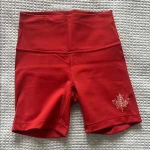 NWOT LULULEMON WUNDER TRAIN HIGH RISE SHORT 6”